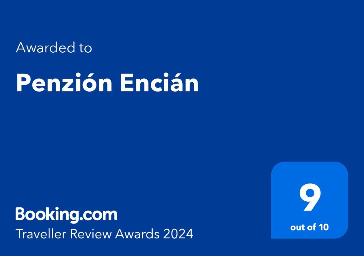 Penzion Encian มีโต ป็อด จุมเบียรอม ภายนอก รูปภาพ